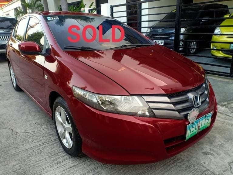 Red Honda City photo
