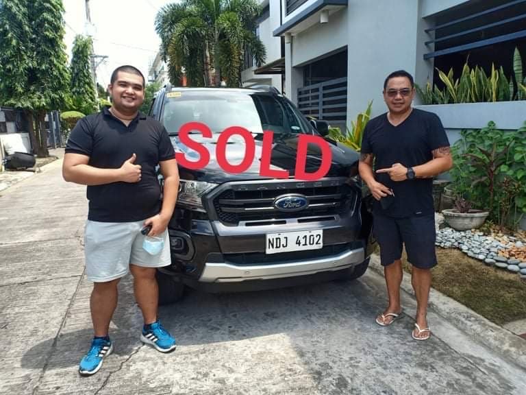 Black Mitsubishi Montero Sport photo