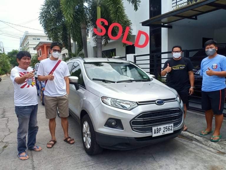 Silver Ford EcoSport photo