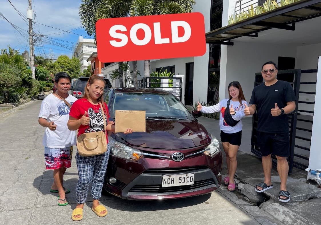 Maroon Toyota Vios photo