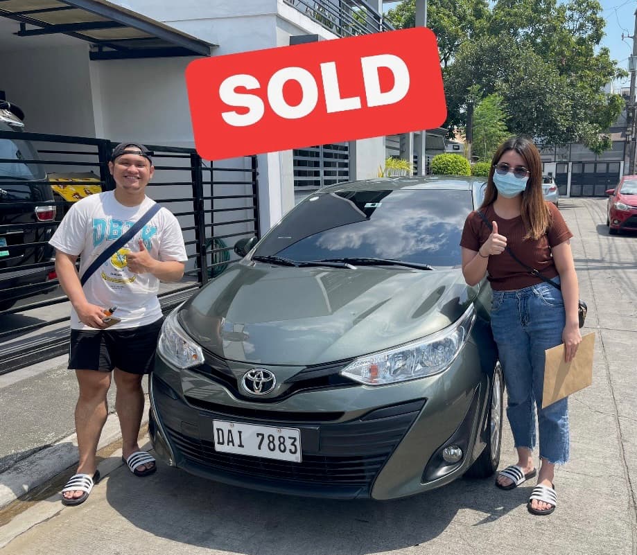 Gray Toyota Vios photo